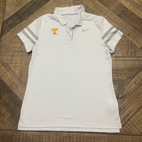 Nike White Polo with Subtle Gray Dots - Picture 1 of 7